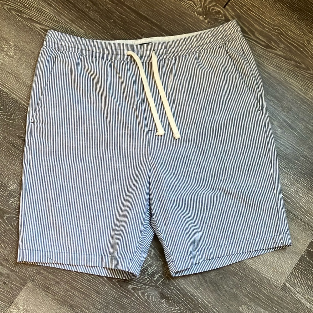 Banana Republic